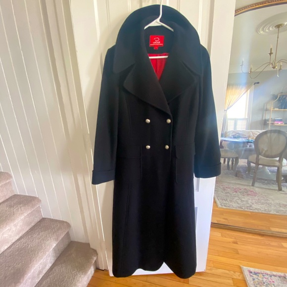 Oscar de la Renta Jackets & Blazers - Oscar de le Renta Black wool coat